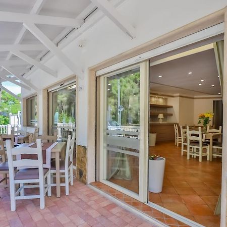 Il Pineto affittacamere Paestum Esterno foto